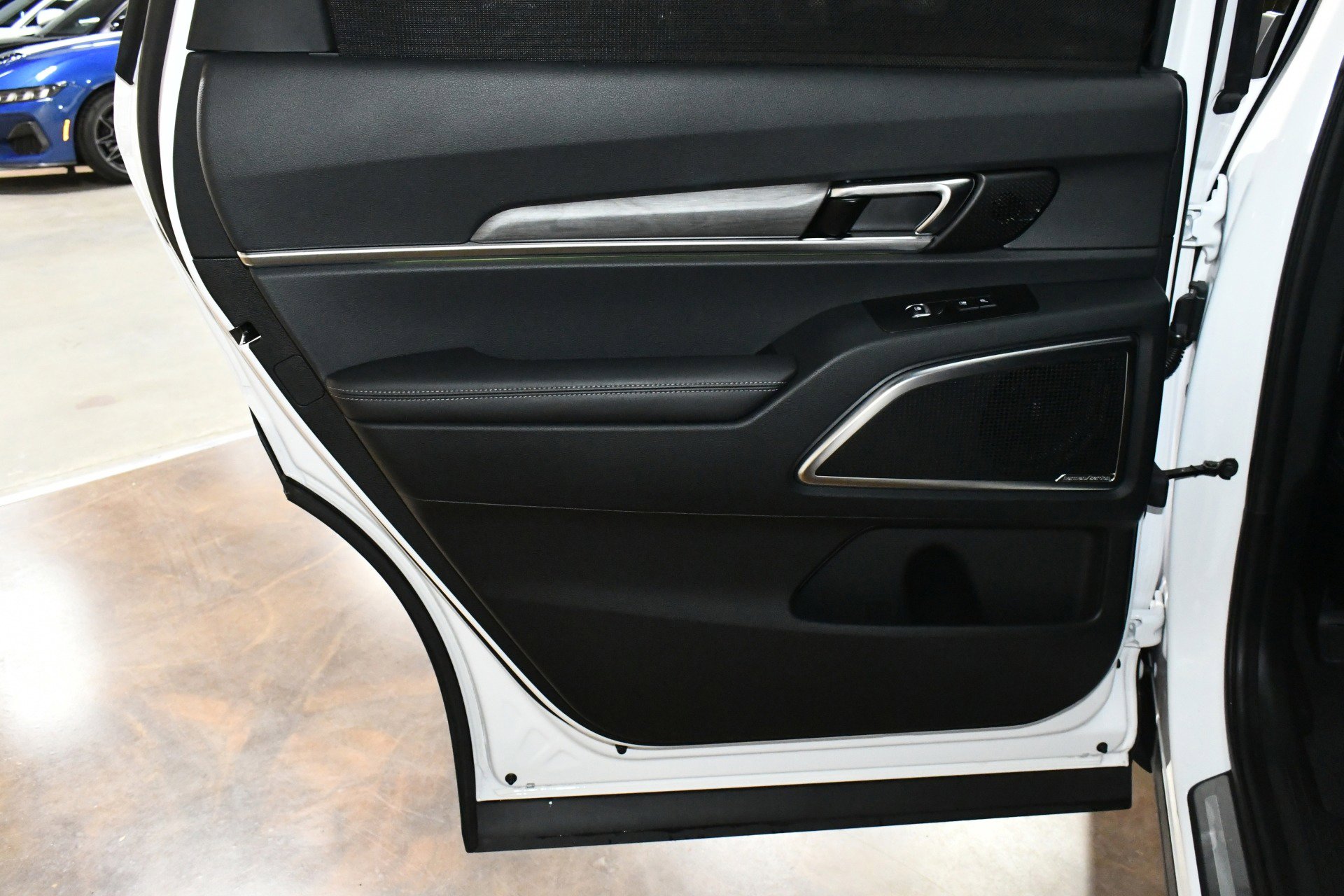 Used 2024 Kia Telluride SX Prestige X-Pro image 37