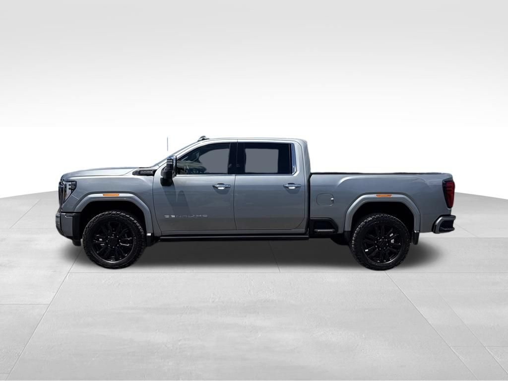 Used 2024 GMC Sierra 2500 Denali Ultimate AWD/4WD image 13