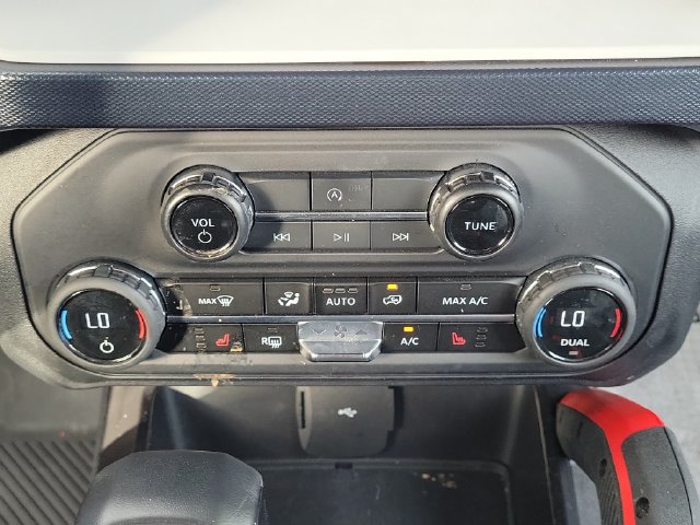 Used 2024 Ford Bronco Heritage Edition AWD/4WD image 27