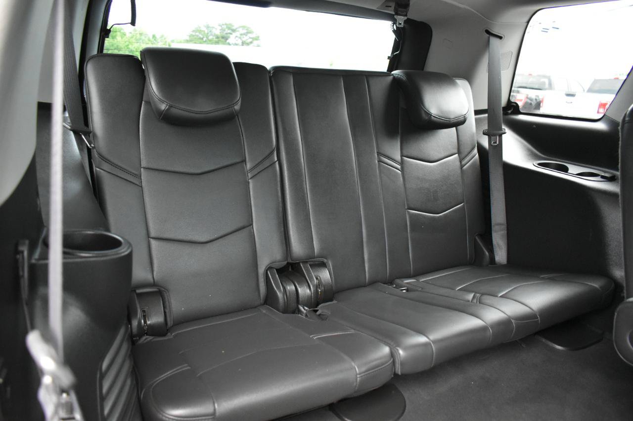 Used 2019 Cadillac Escalade Premium Luxury RWD image 28