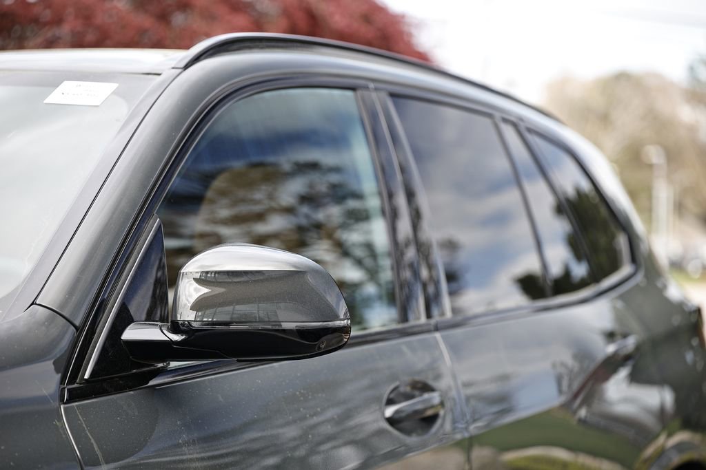 New 2026 BMW X5 xDrive50e w/ Executive Package AWD/4WD image 11