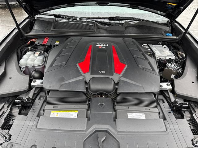 Used 2020 Audi RS Q8 w/ Carbon Optic Package image 34