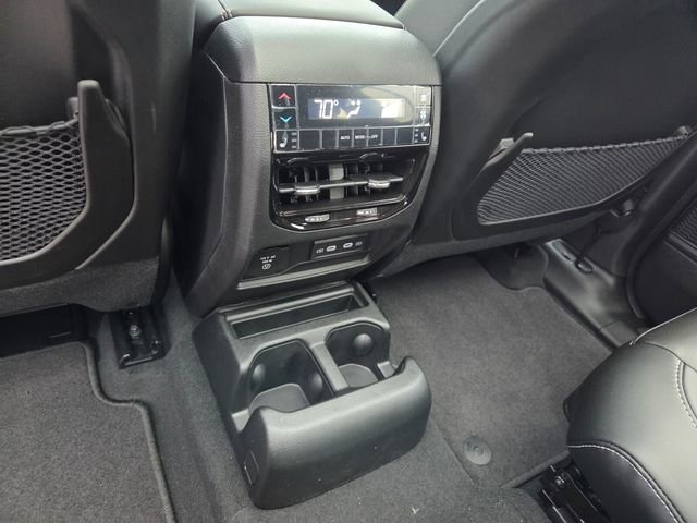 New 2026 Jeep Grand Cherokee L Limited AWD/4WD image 9