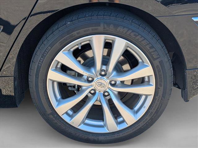 Used 2010 INFINITI M35 w/ Technology Pkg image 10