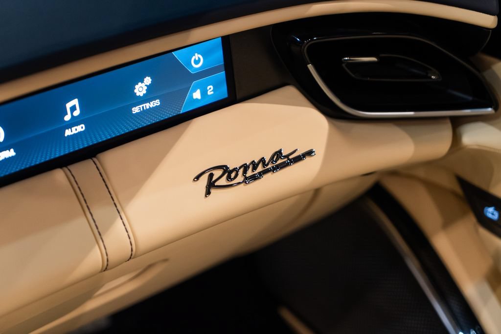 Certified 2024 Ferrari Roma Spider RWD image 33