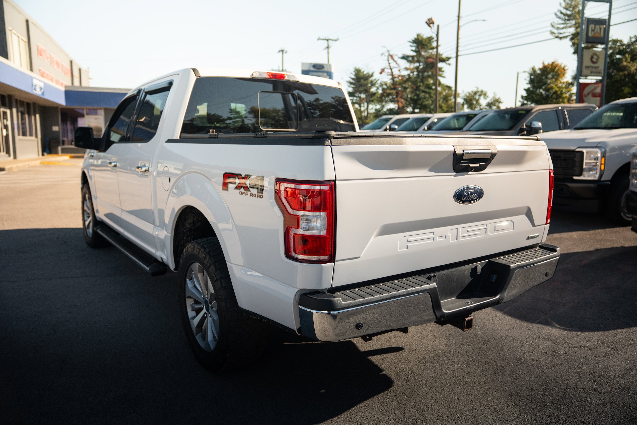 Used 2019 Ford F150 XLT w/ Equipment Group 302A Luxury AWD/4WD image 9