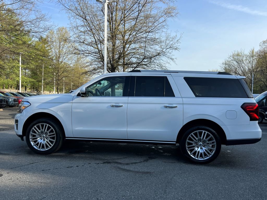 Used 2024 Ford Expedition Max Limited image 4