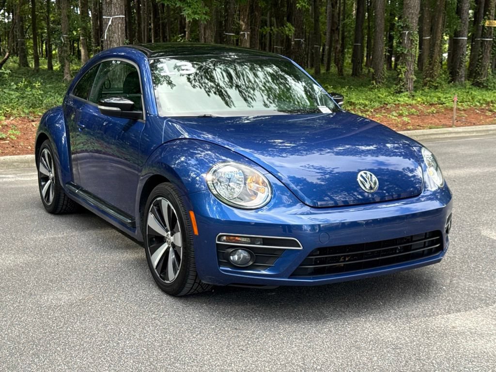 Used 2013 Volkswagen Beetle R-Line FWD image 1