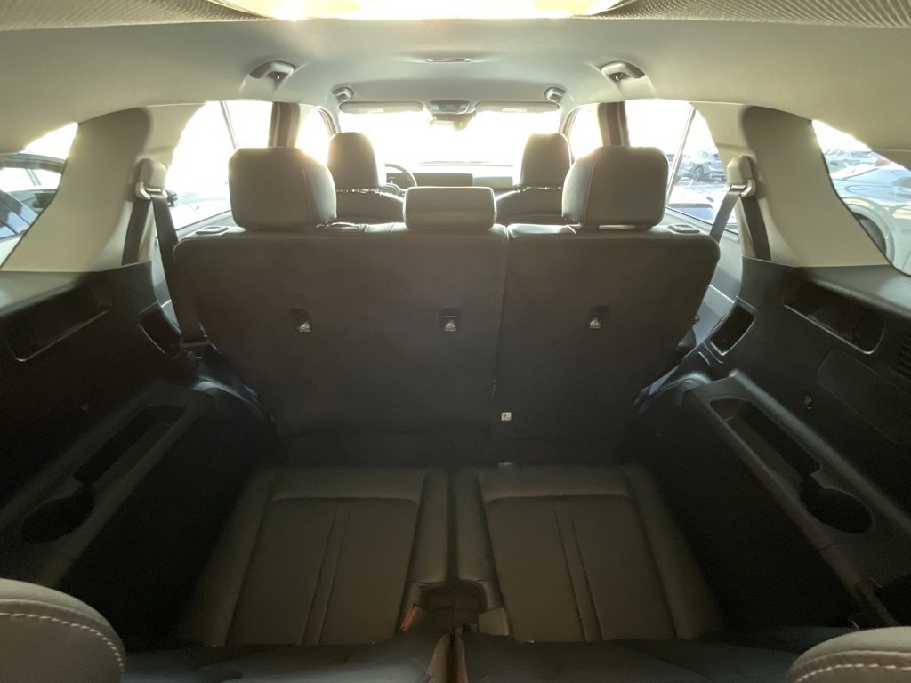 Used 2024 Kia Sorento S image 26