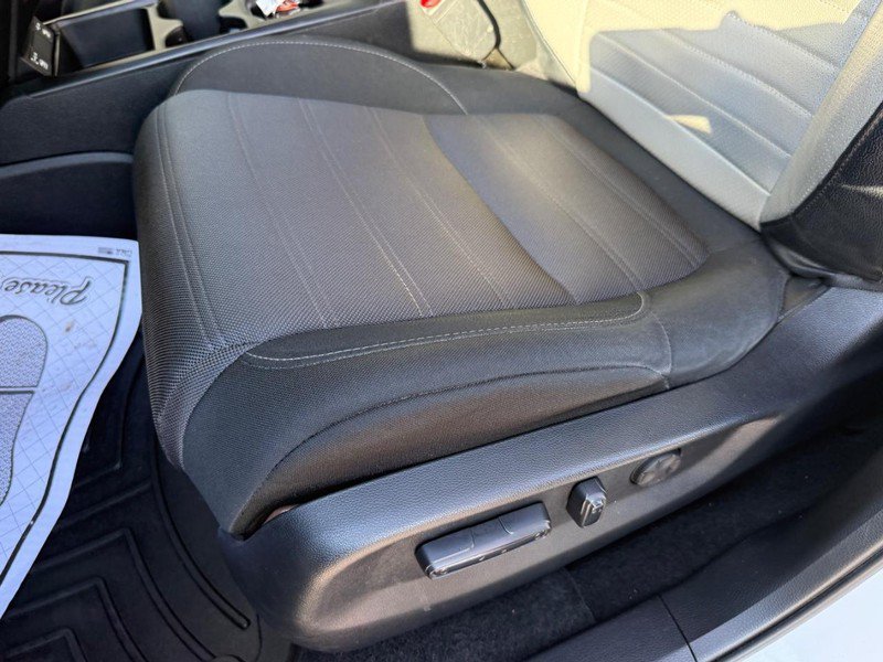 Used 2021 Honda CR-V EX image 17