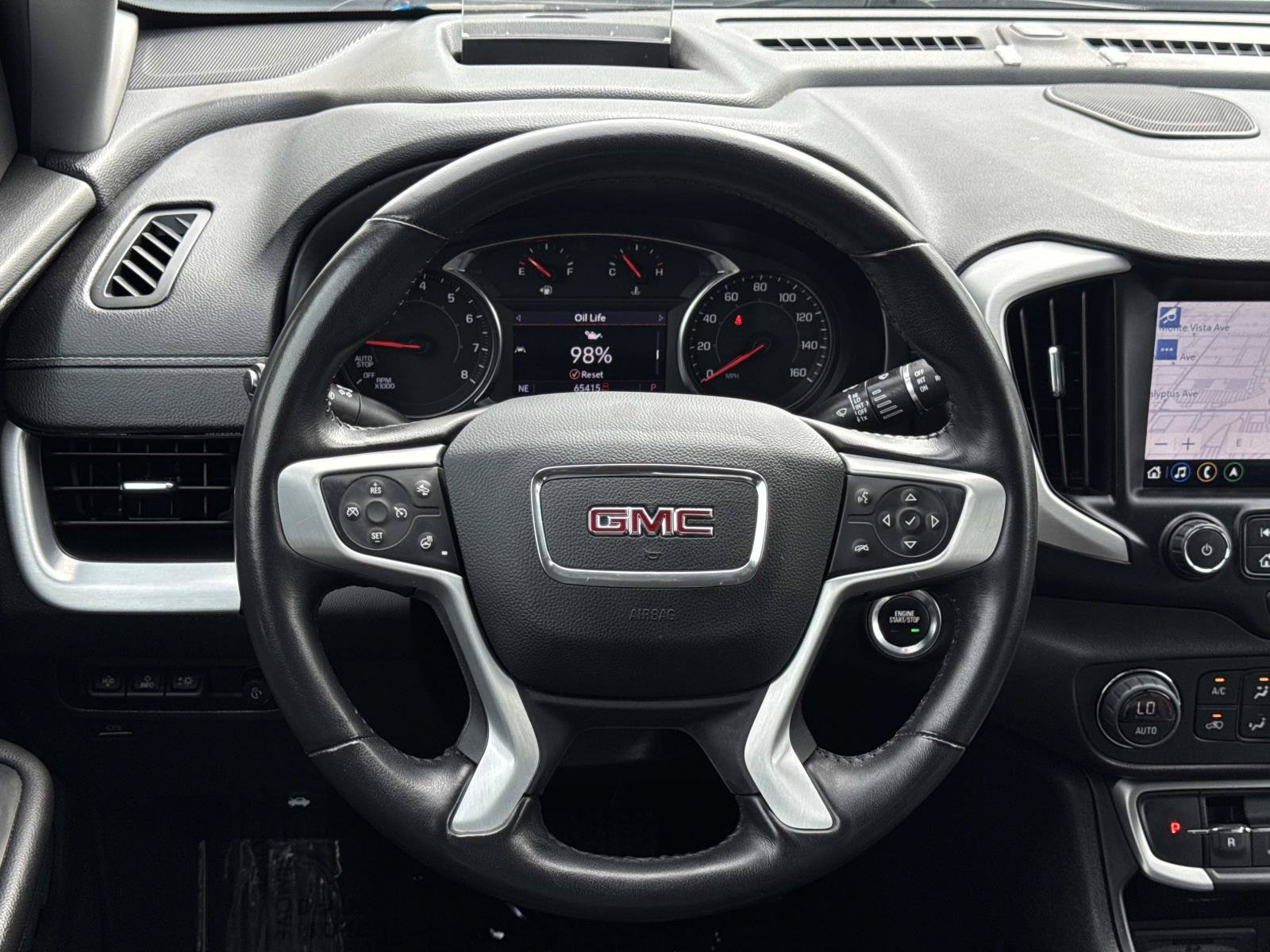 Used 2022 GMC Terrain SLT w/ Infotainment Package II FWD image 8