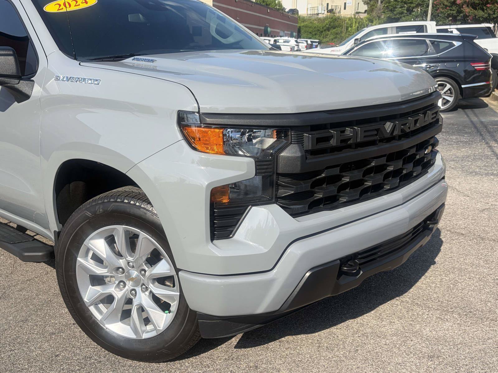 Used 2024 Chevrolet Silverado 1500 Custom RWD image 24