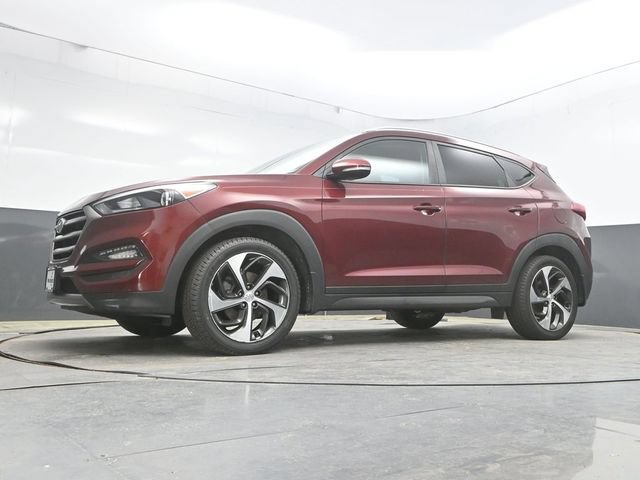 Used 2016 Hyundai Tucson Sport AWD/4WD image 39