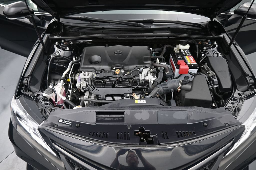 Used 2020 Toyota Camry SE w/ Audio Package FWD image 19
