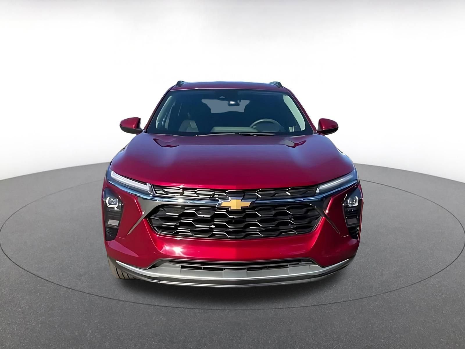 Used 2025 Chevrolet Trax LT image 4