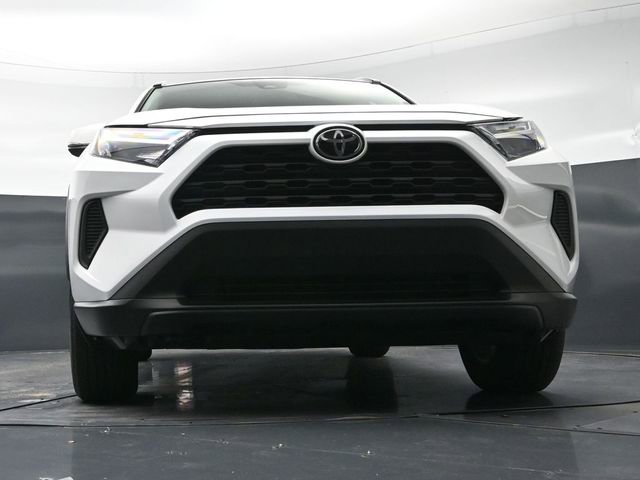 Used 2022 Toyota RAV4 XLE w/ Convenience Package image 34
