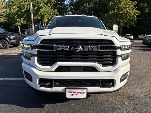 New 2026 RAM 3500 Big Horn AWD/4WD image 9