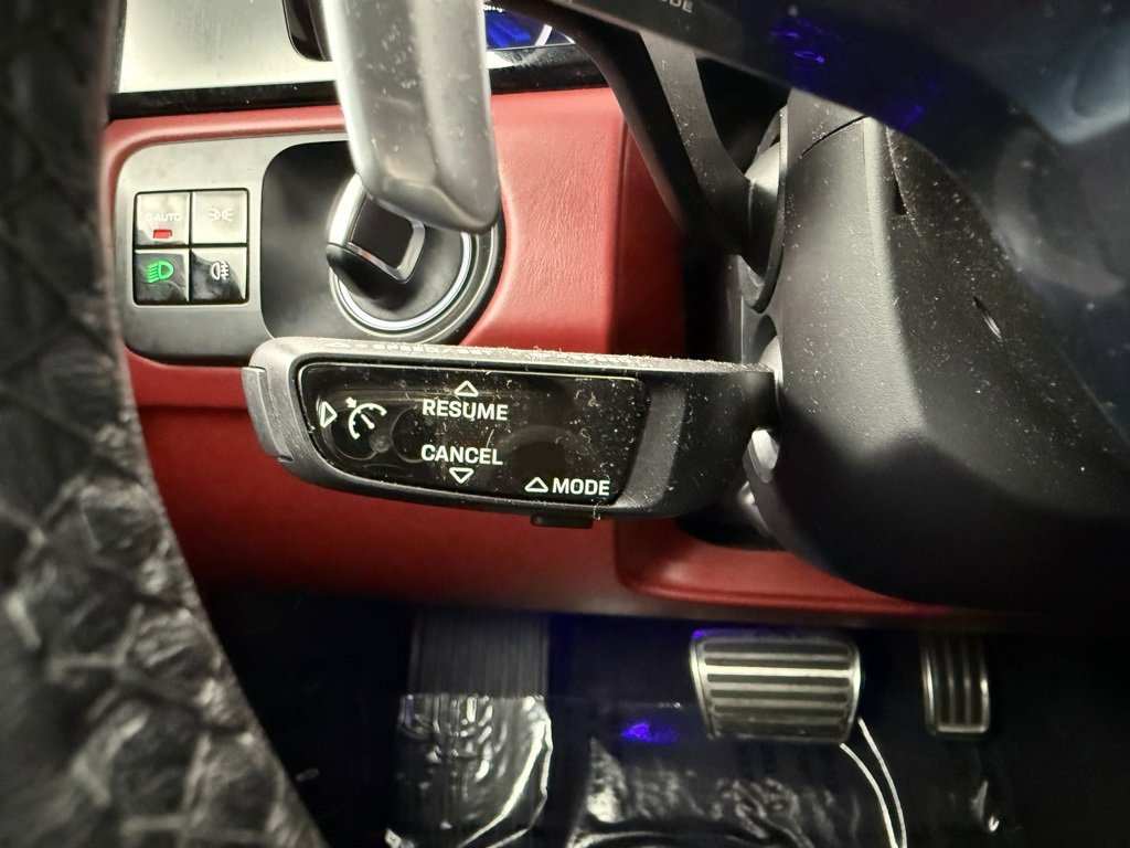 Used 2019 Porsche Cayenne S image 28