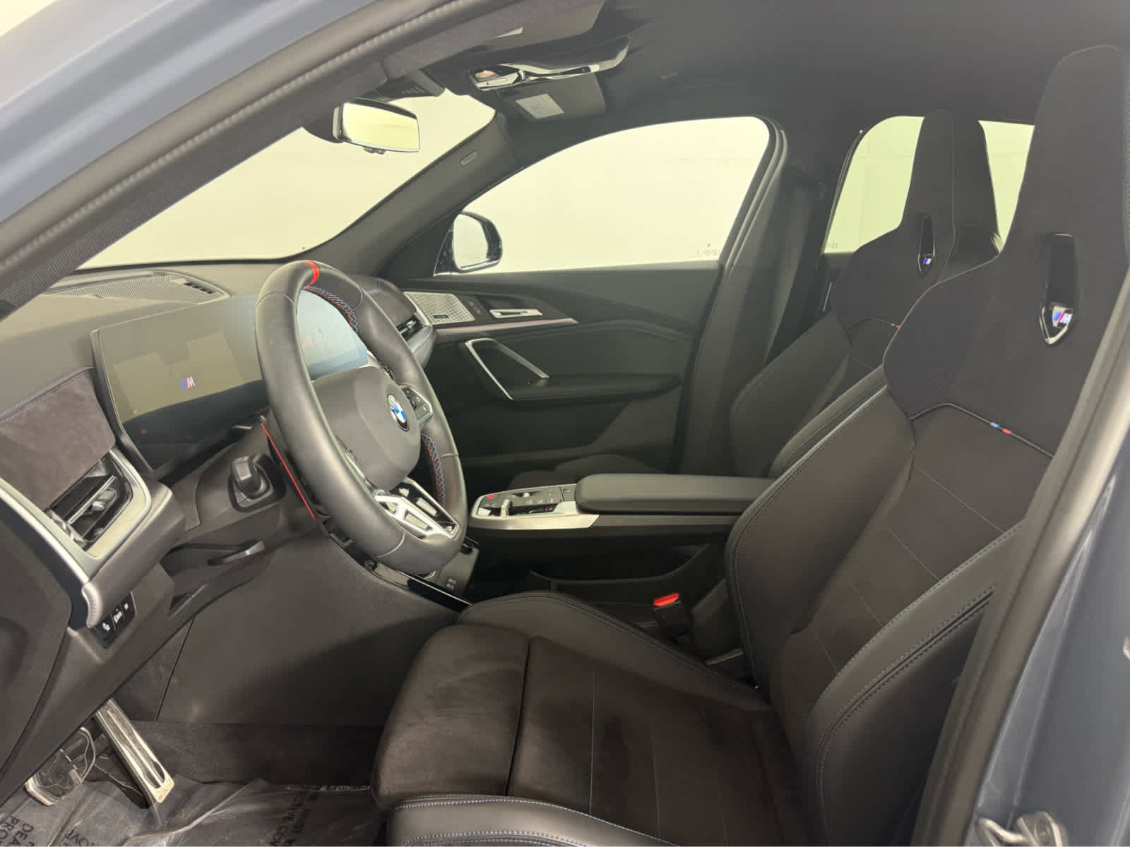 Used 2025 BMW X2 M35i w/ M Sport Professional Package AWD/4WD image 9