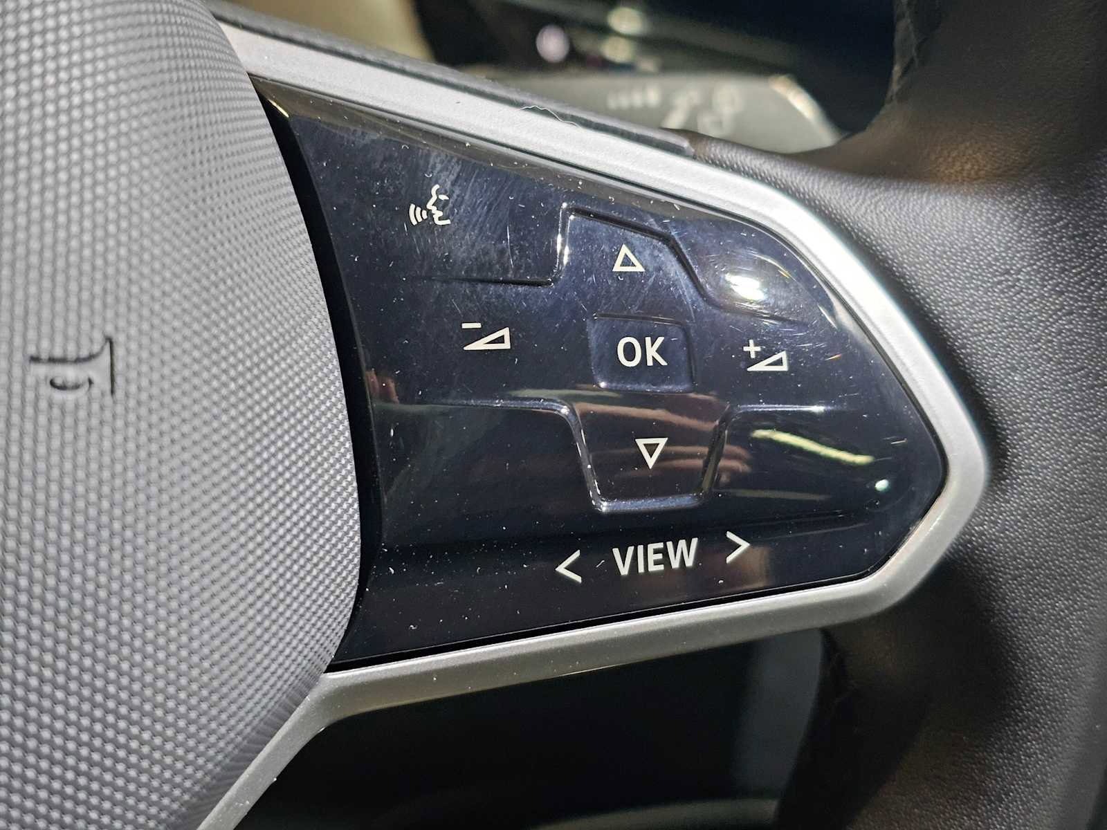 Used 2023 Volkswagen ID.4 Pro S image 26