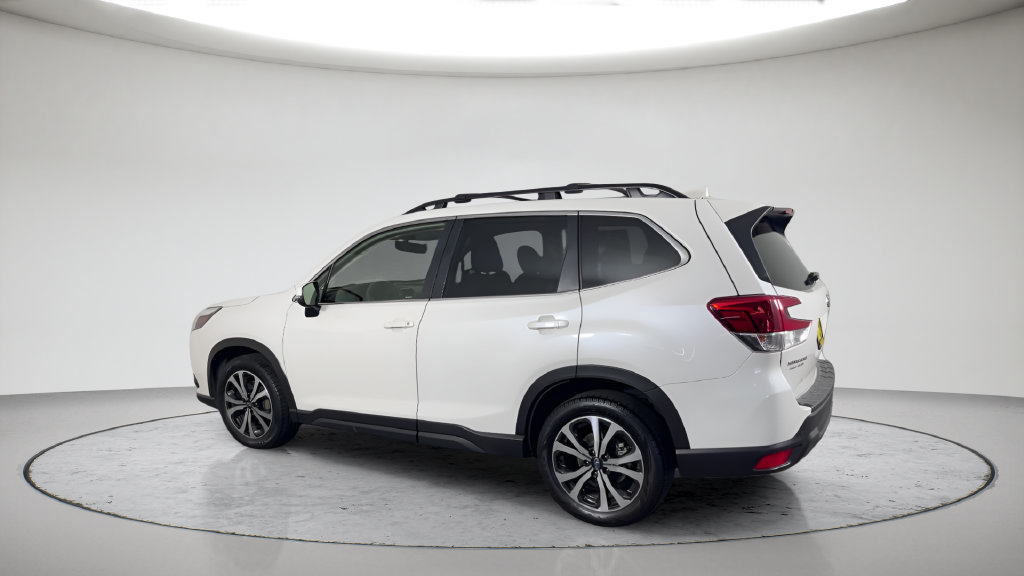 Used 2022 Subaru Forester Limited w/ Popular Package #2 AWD/4WD image 11