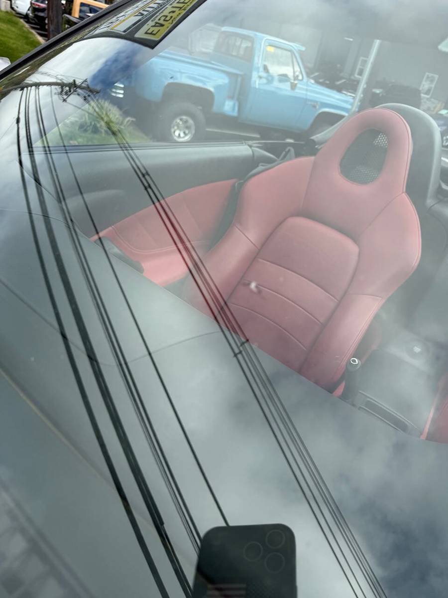 Used 2001 Honda S2000 image 13