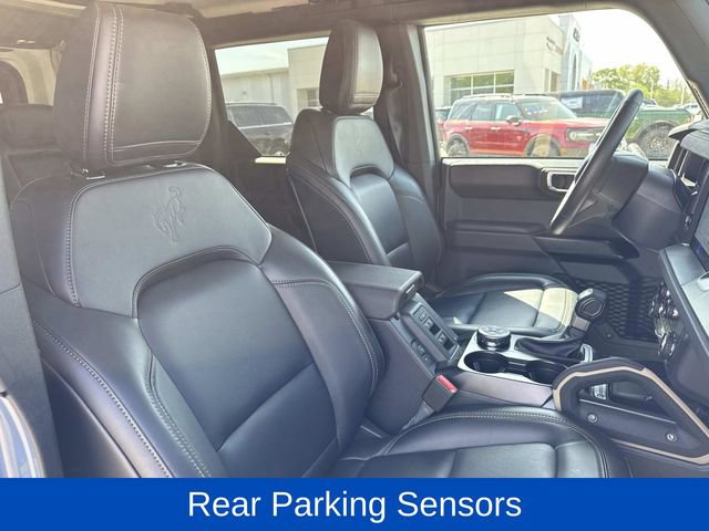 Used 2025 Ford Bronco Badlands image 16