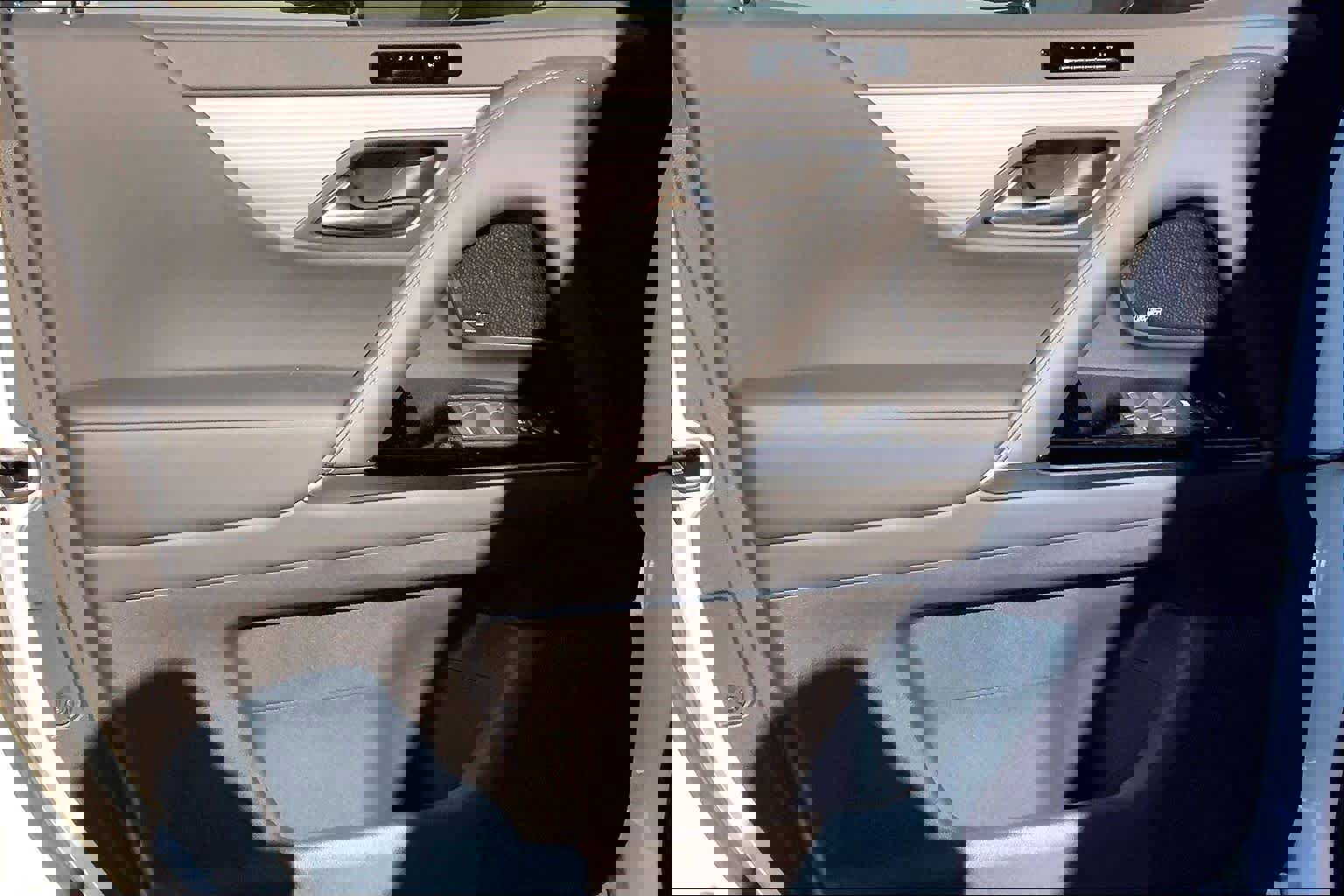 New 2026 Lexus LX 700h F Sport image 10