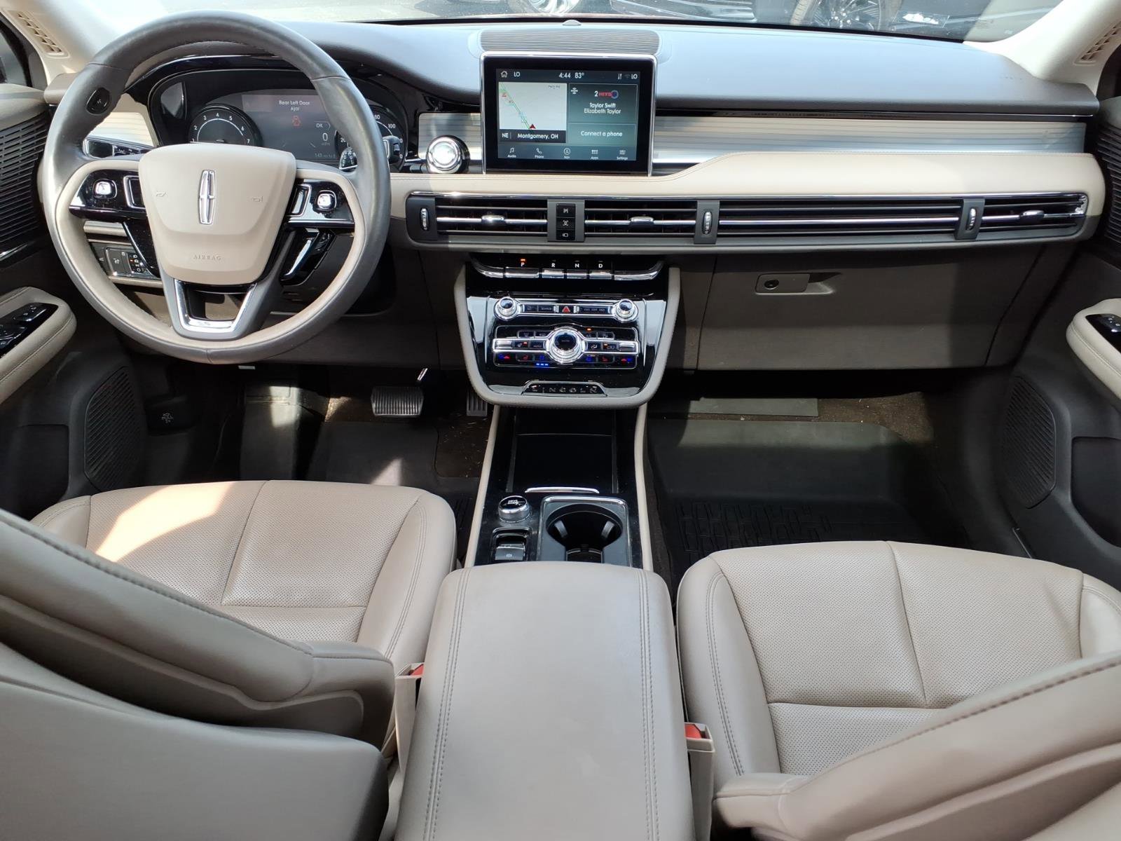Used 2022 Lincoln Corsair AWD w/ Premium Package image 24