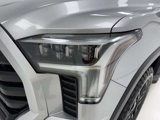 Used 2024 Toyota Tundra Limited AWD/4WD image 6