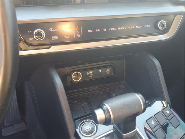 Used 2023 Kia Sportage EX image 12