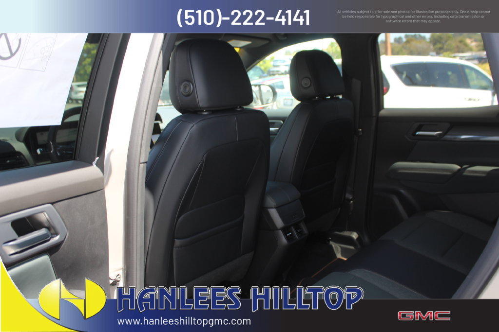 New 2026 GMC Terrain AT4 w/ Technology Package II AWD/4WD image 17