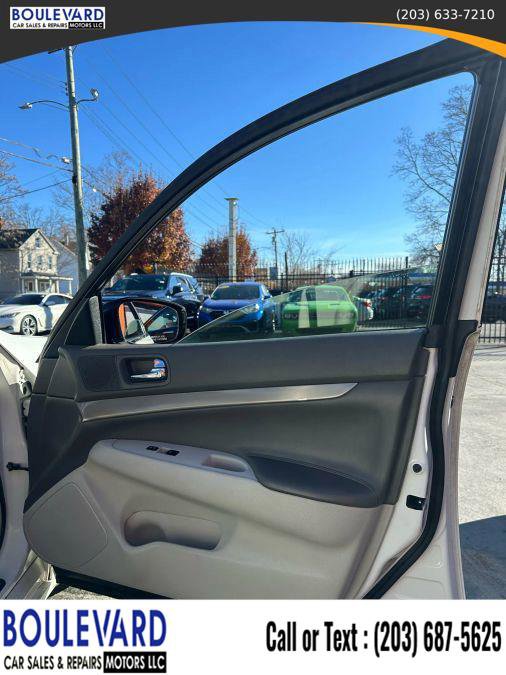 Used 2012 INFINITI G25 x AWD/4WD image 11