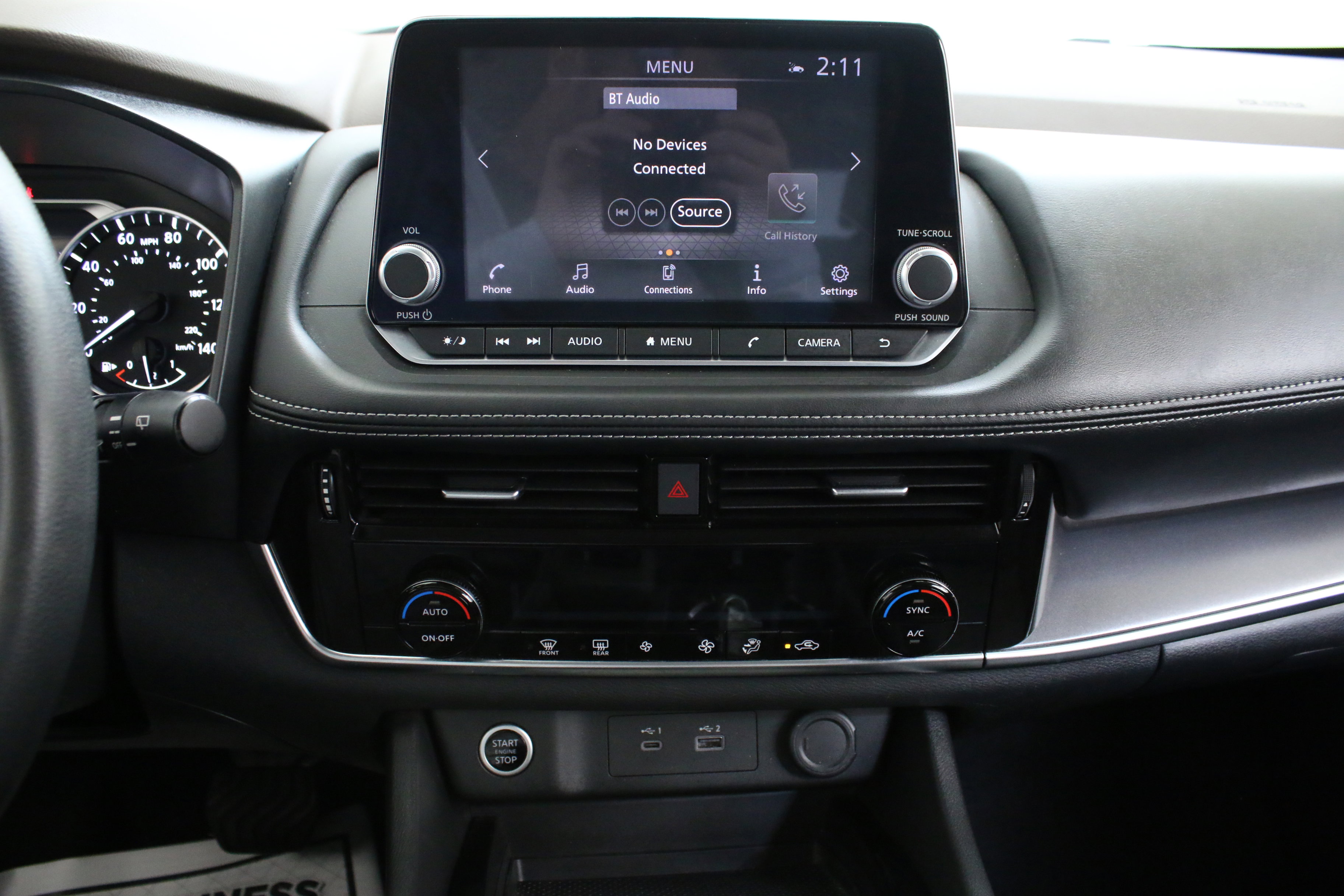 Used 2021 Nissan Rogue SV AWD/4WD image 19