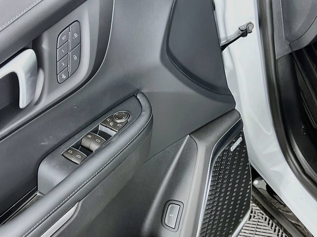 New 2026 Buick Enclave Sport Touring w/ Power Package AWD/4WD image 16