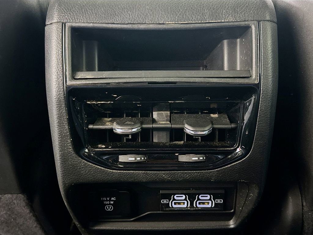 Used 2023 Jeep Grand Cherokee Altitude image 25