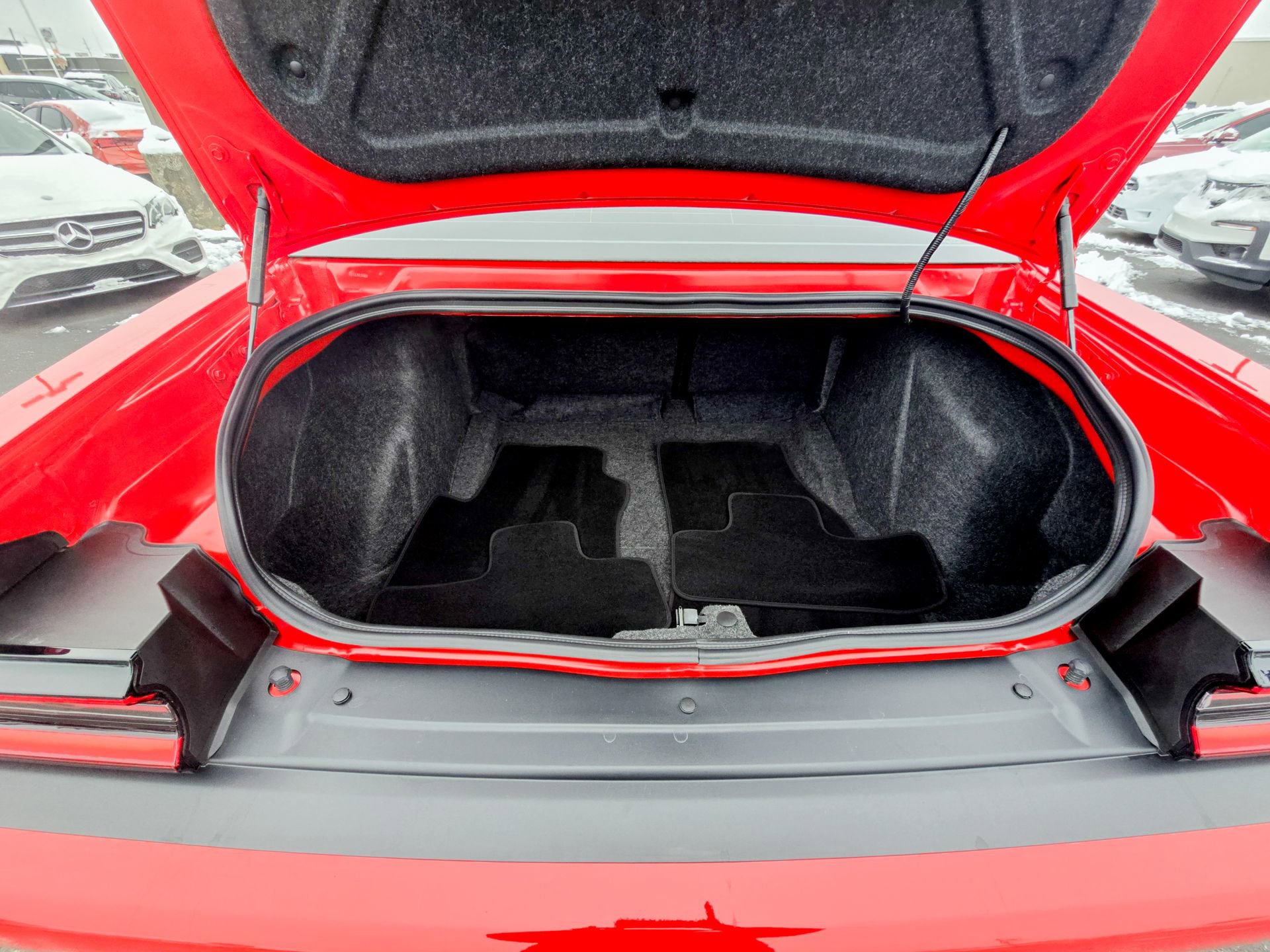 Used 2023 Dodge Challenger R/T w/ Plus Package image 59