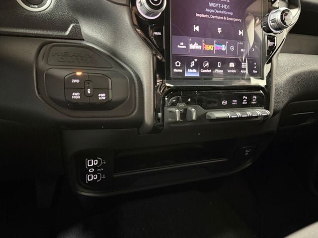 New 2026 RAM 2500 Tradesman AWD/4WD image 17