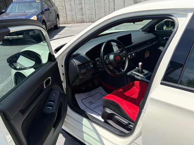 Used 2023 Honda Civic Type R image 15