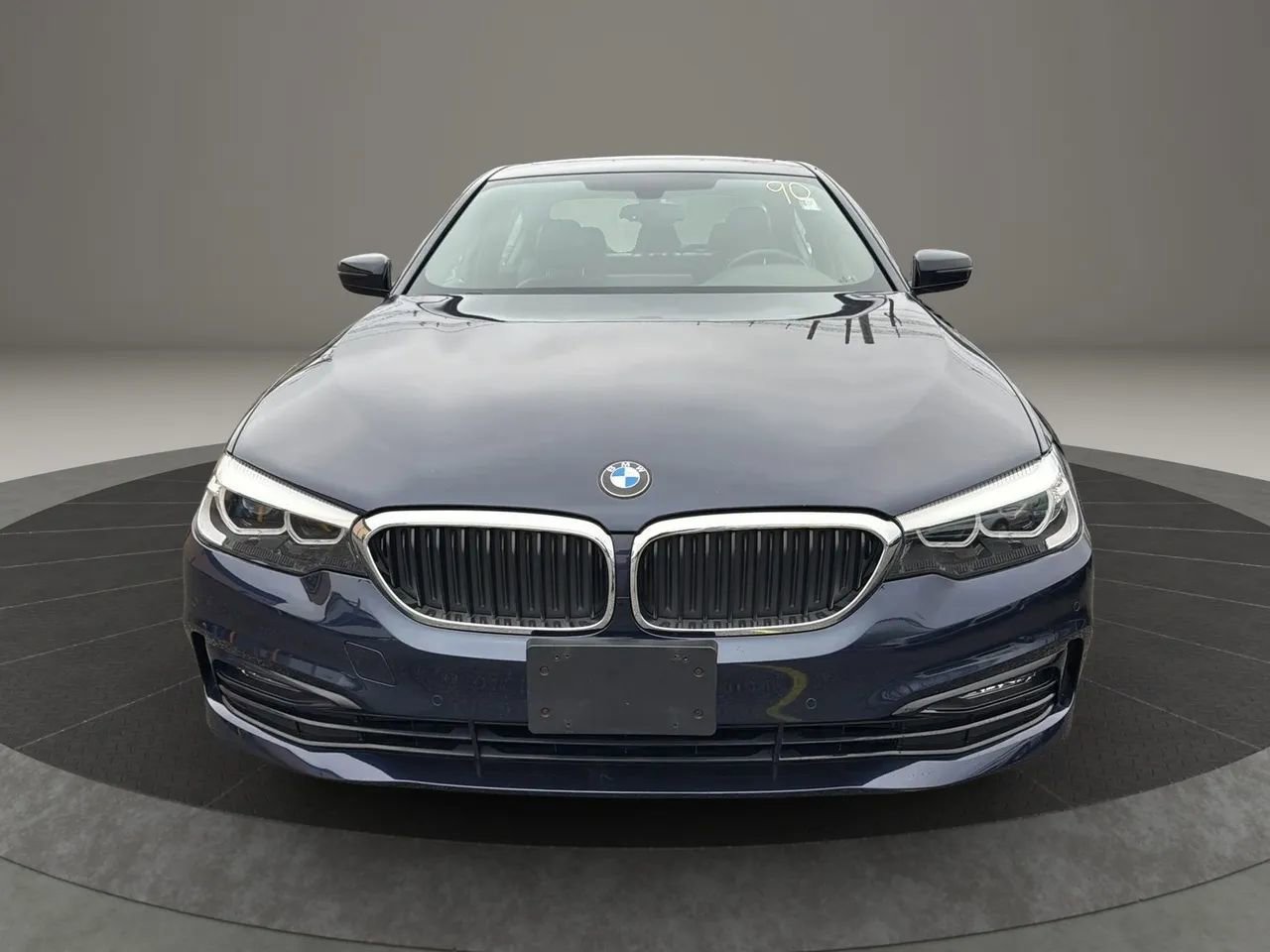 Used 2018 BMW 530e xDrive image 2