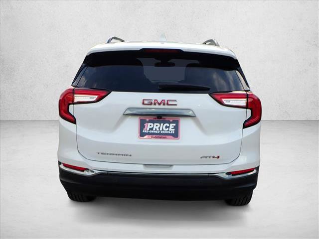 Used 2024 GMC Terrain AT4 w/ Infotainment Package II image 3