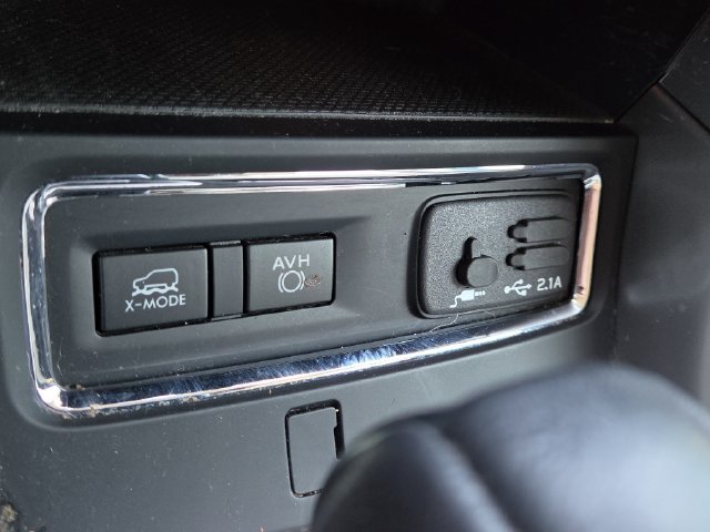 Used 2021 Subaru Ascent Limited w/ Technology Package AWD/4WD image 14