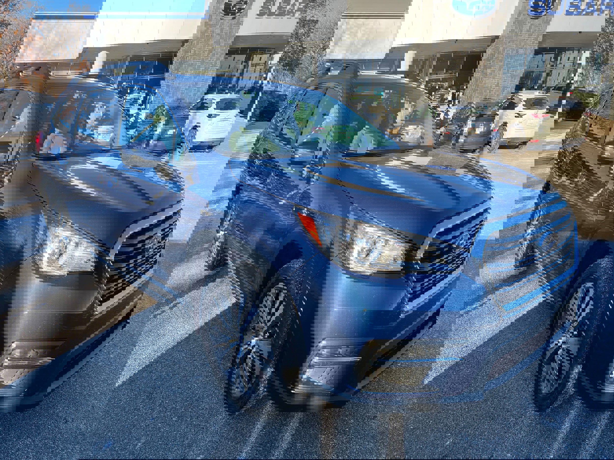 Used 2019 Subaru Ascent Limited w/ Popular Package #2 image 1