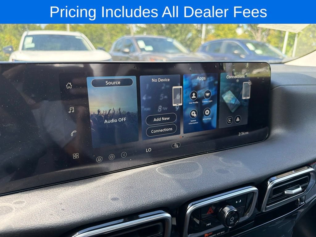 New 2027 Nissan Sentra SR w/ Floor Mat Package FWD image 13
