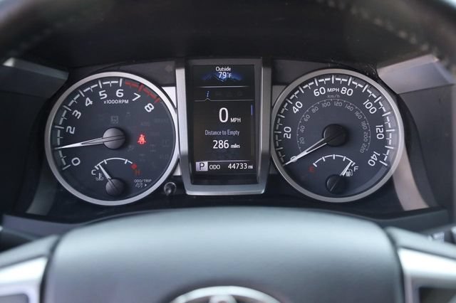 Used 2023 Toyota Tacoma SR5 AWD/4WD image 13