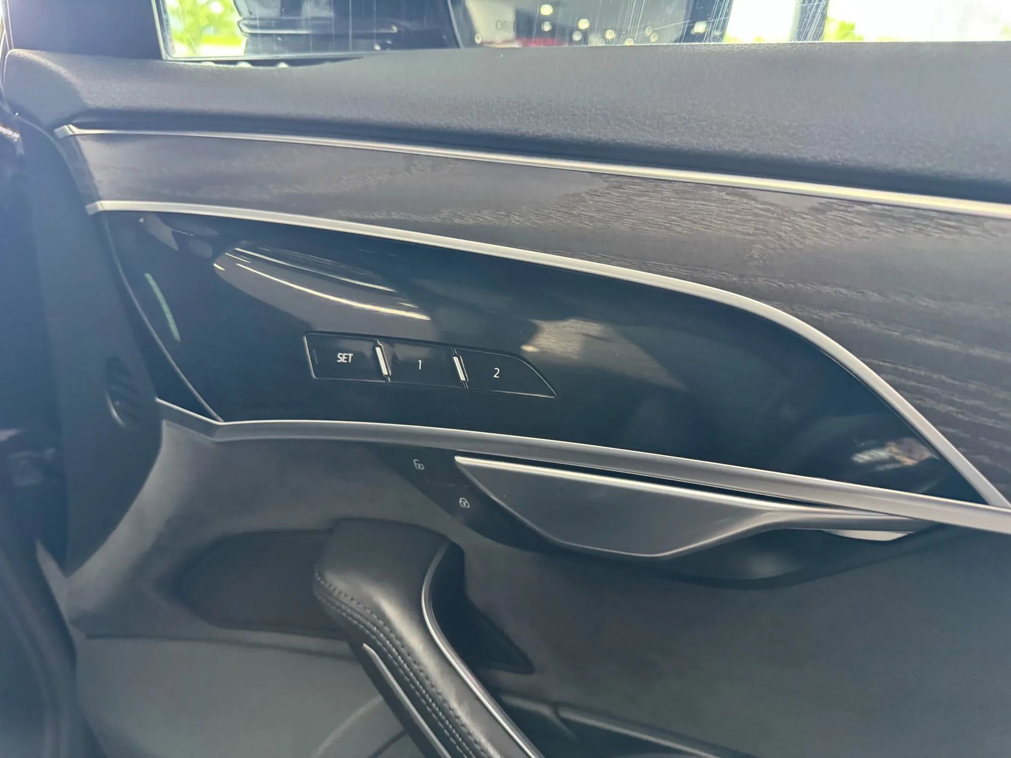 Used 2019 Audi A8 L 3.0T w/ Executive Package image 15