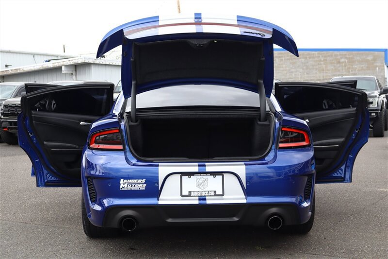 Used 2022 Dodge Charger SRT Hellcat RWD image 37