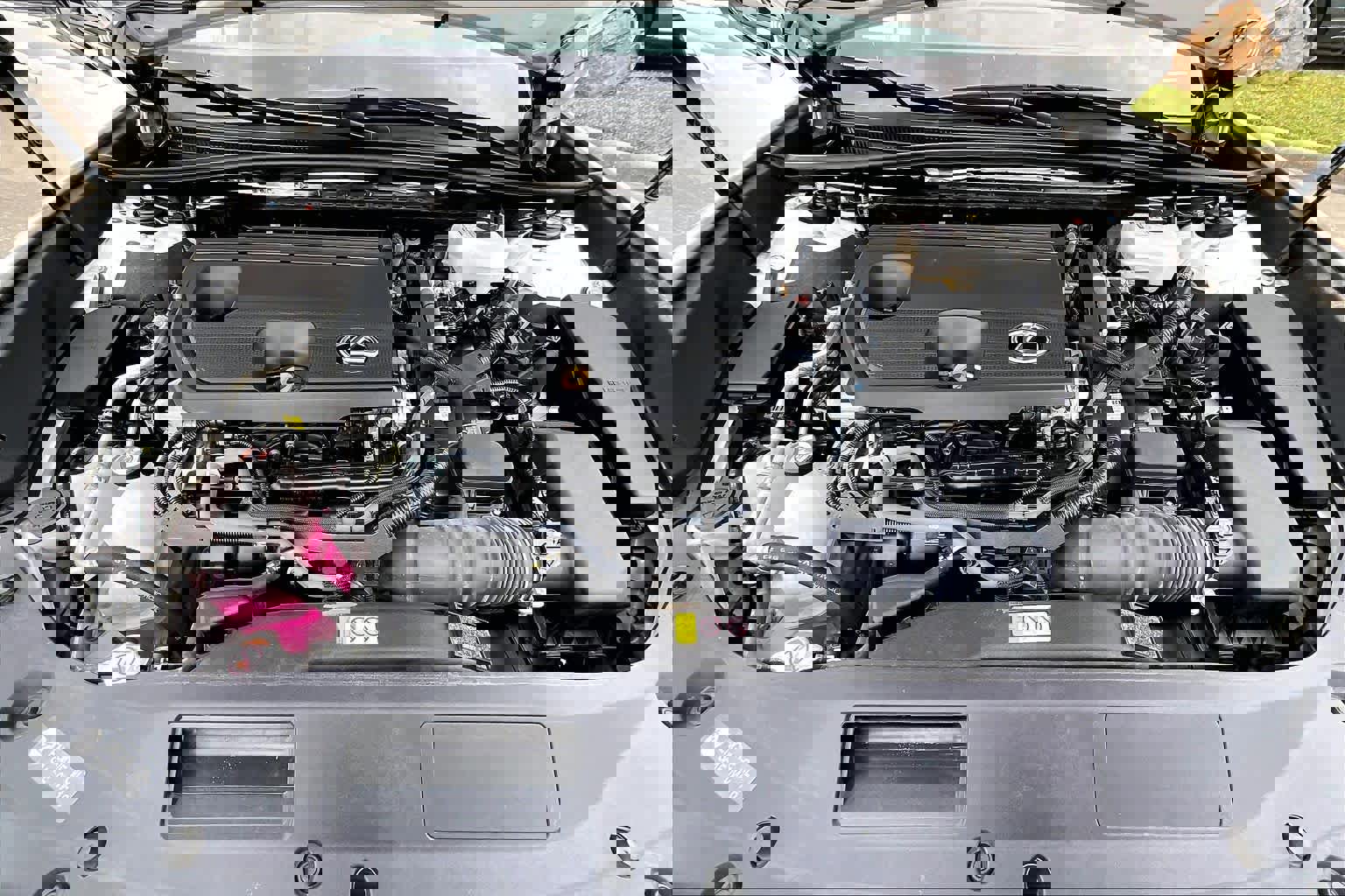 Used 2024 Lexus ES 300h w/ Premium Package image 28