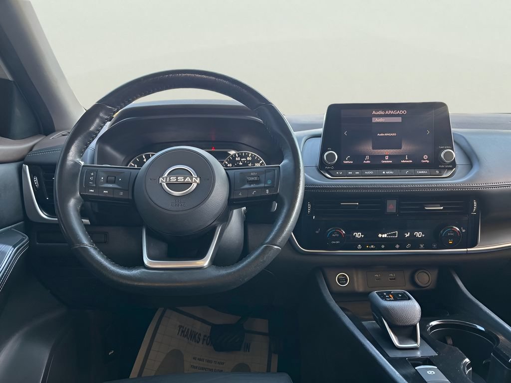 Used 2022 Nissan Rogue SV w/ SV Premium Package FWD image 4
