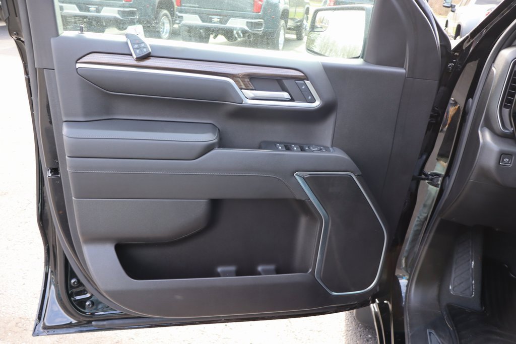 Used 2022 Chevrolet Silverado 1500 RST image 18